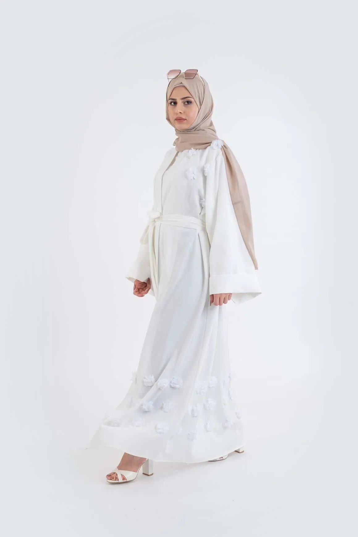 3D Flower white Abaya