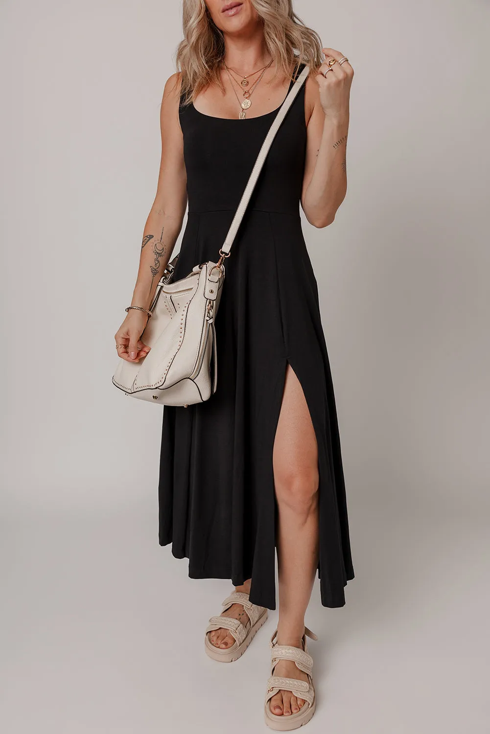 Black Sleeveless Scoop Neck Flared Split Midi Dress