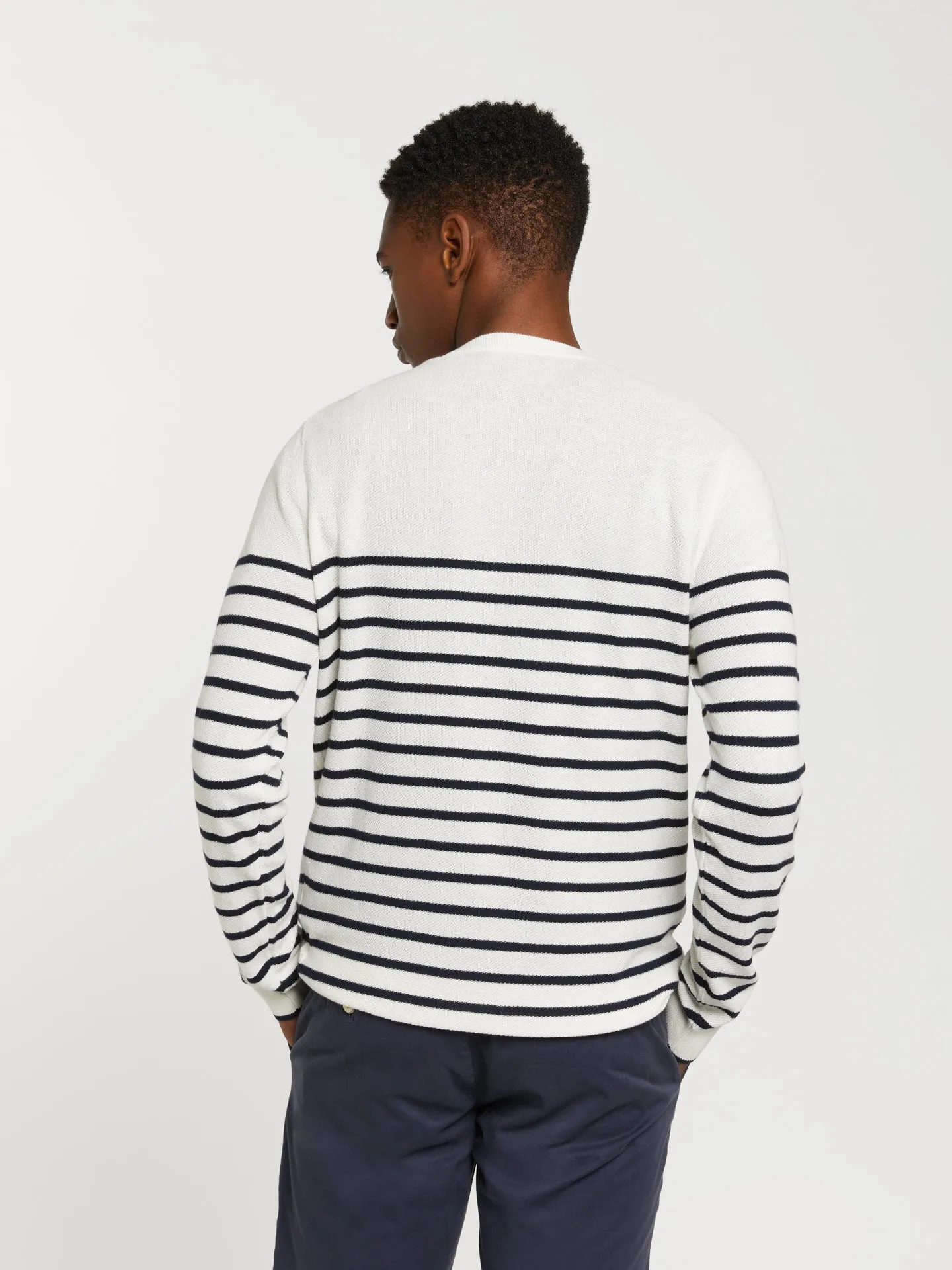 Crew neck striped sweater