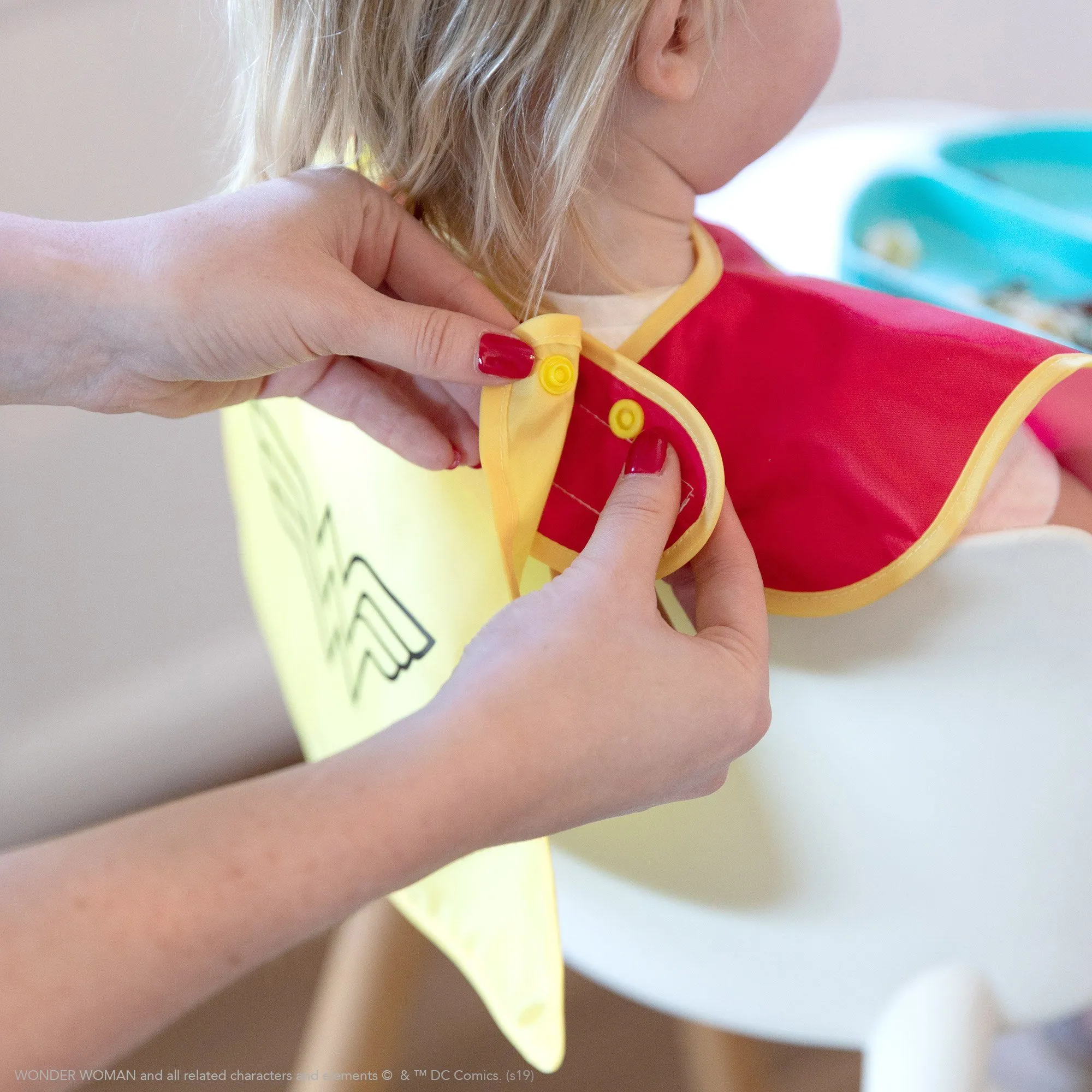 DC Comics Wonder Woman SuperBib with Cape