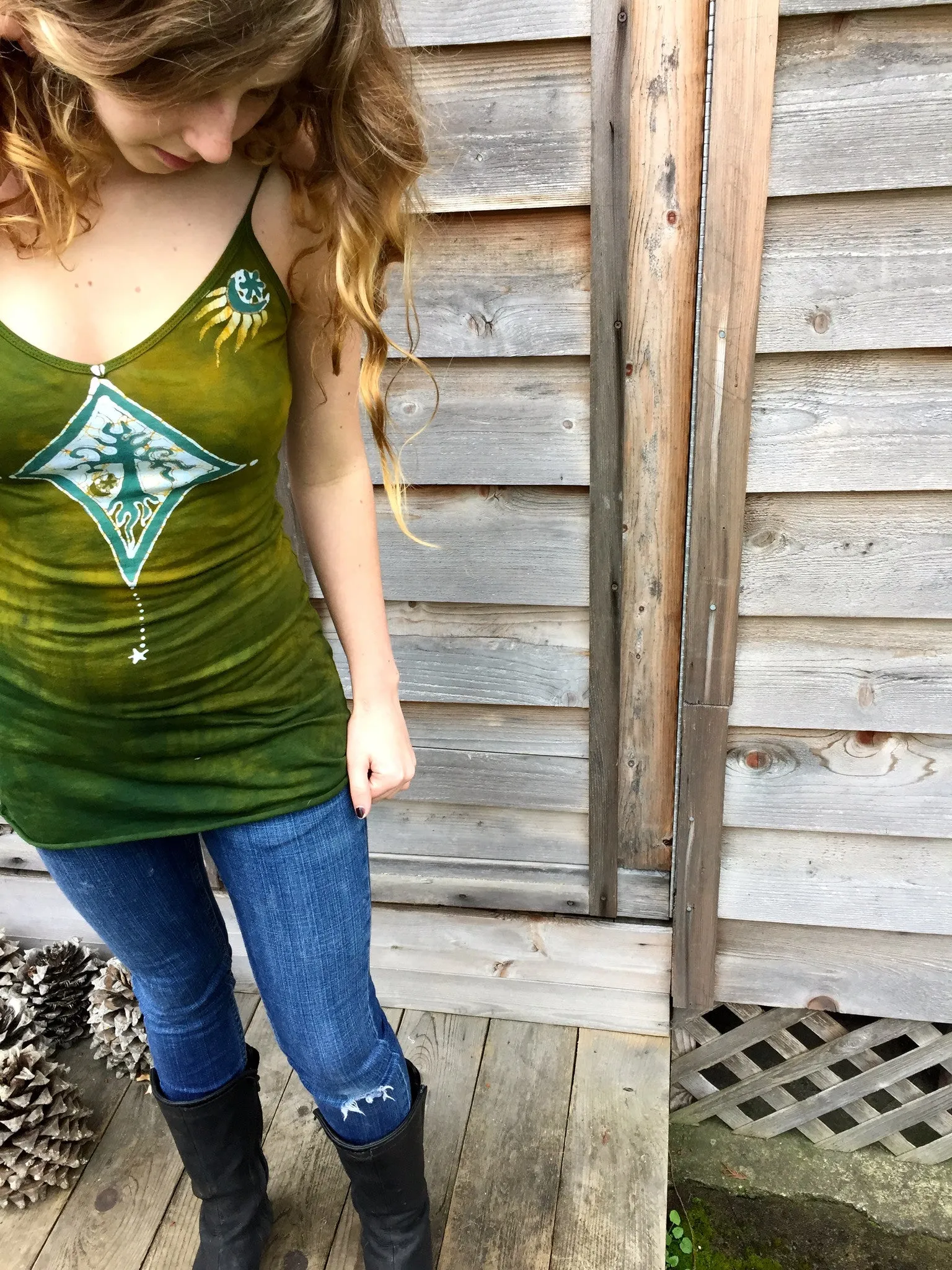 Diamond Tree in Dancing Green Long Summer Camisole