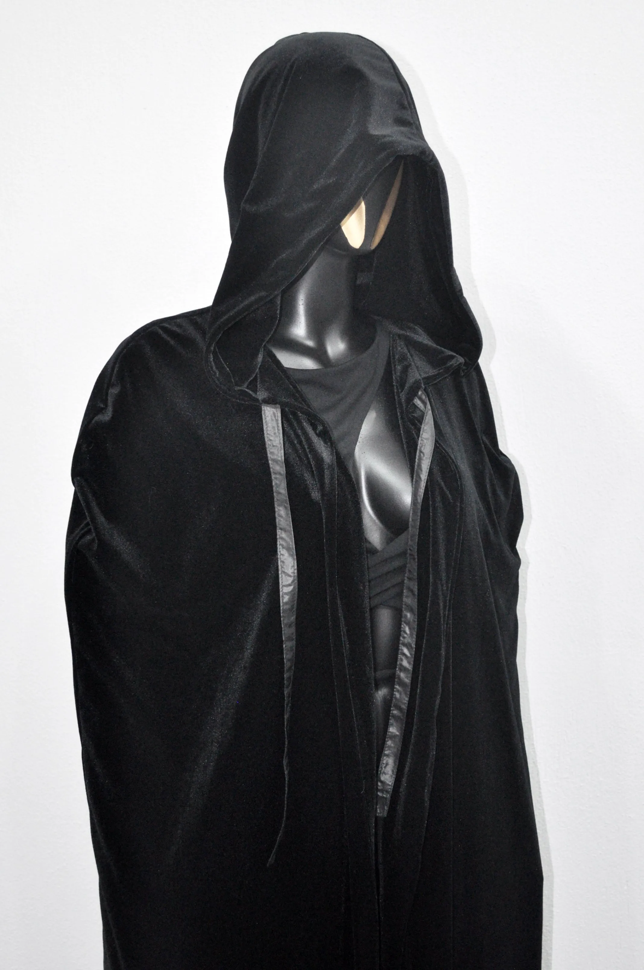 Halloween ! Punk Rave The Vampire's Wife The Crypt Crusader Velvet Cape with Satin Ties-BB940