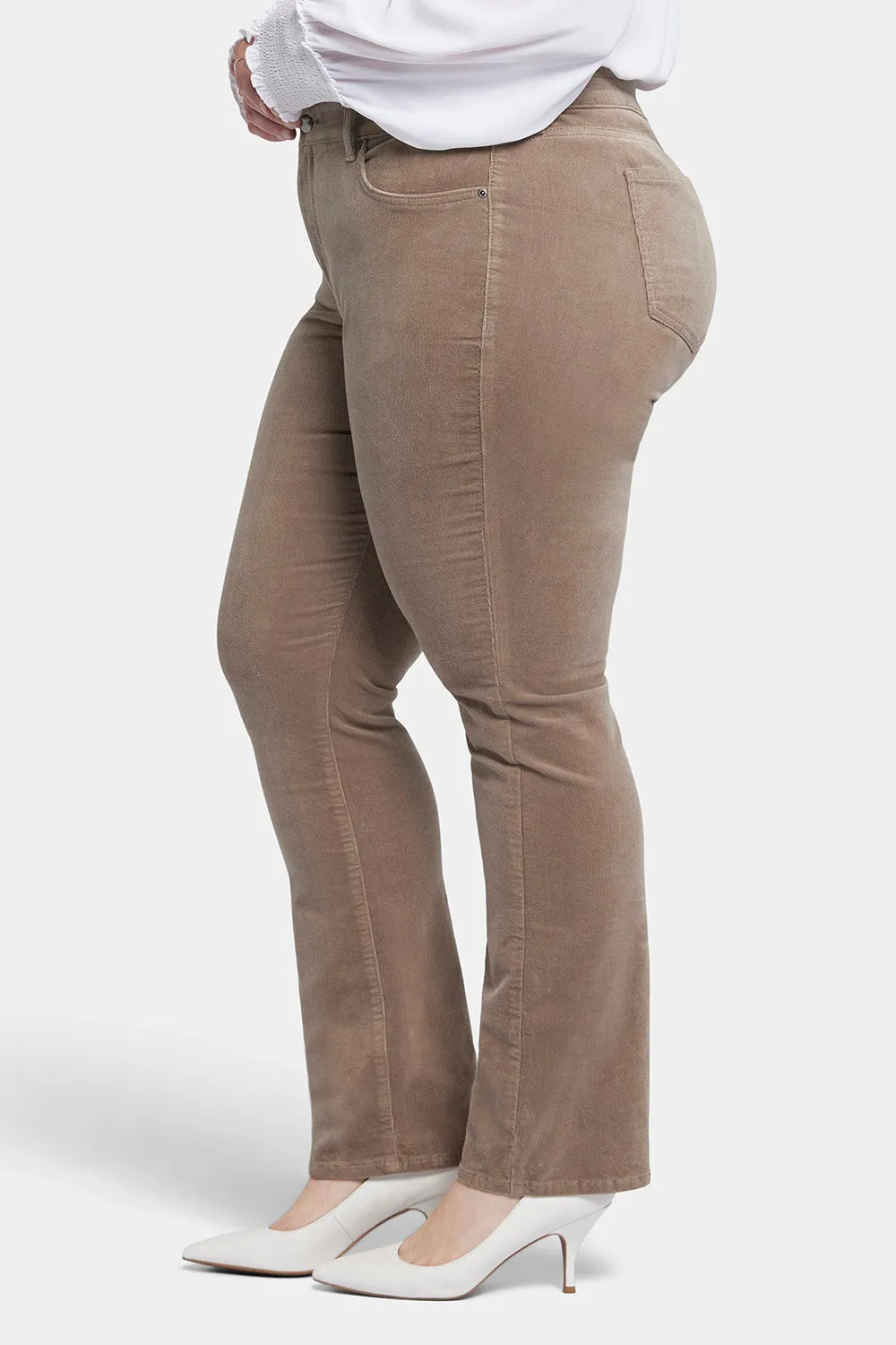 Marilyn Straight Pants In Plus Size - Saddlewood