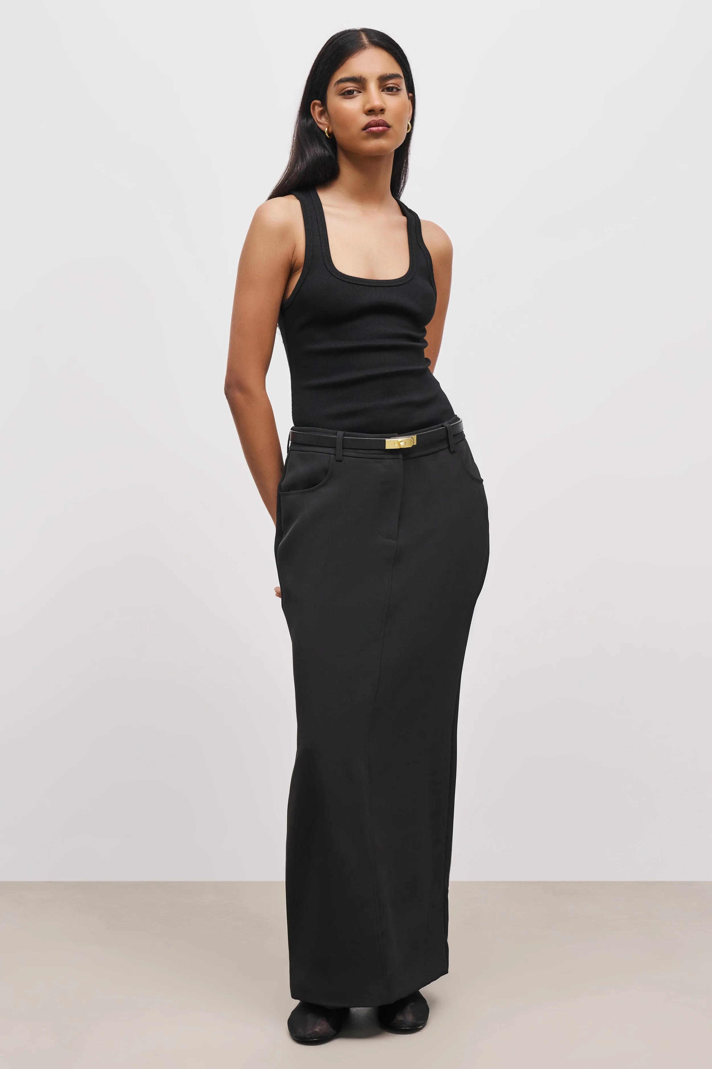 Mid Rise Effortless Maxi Skirt - Black