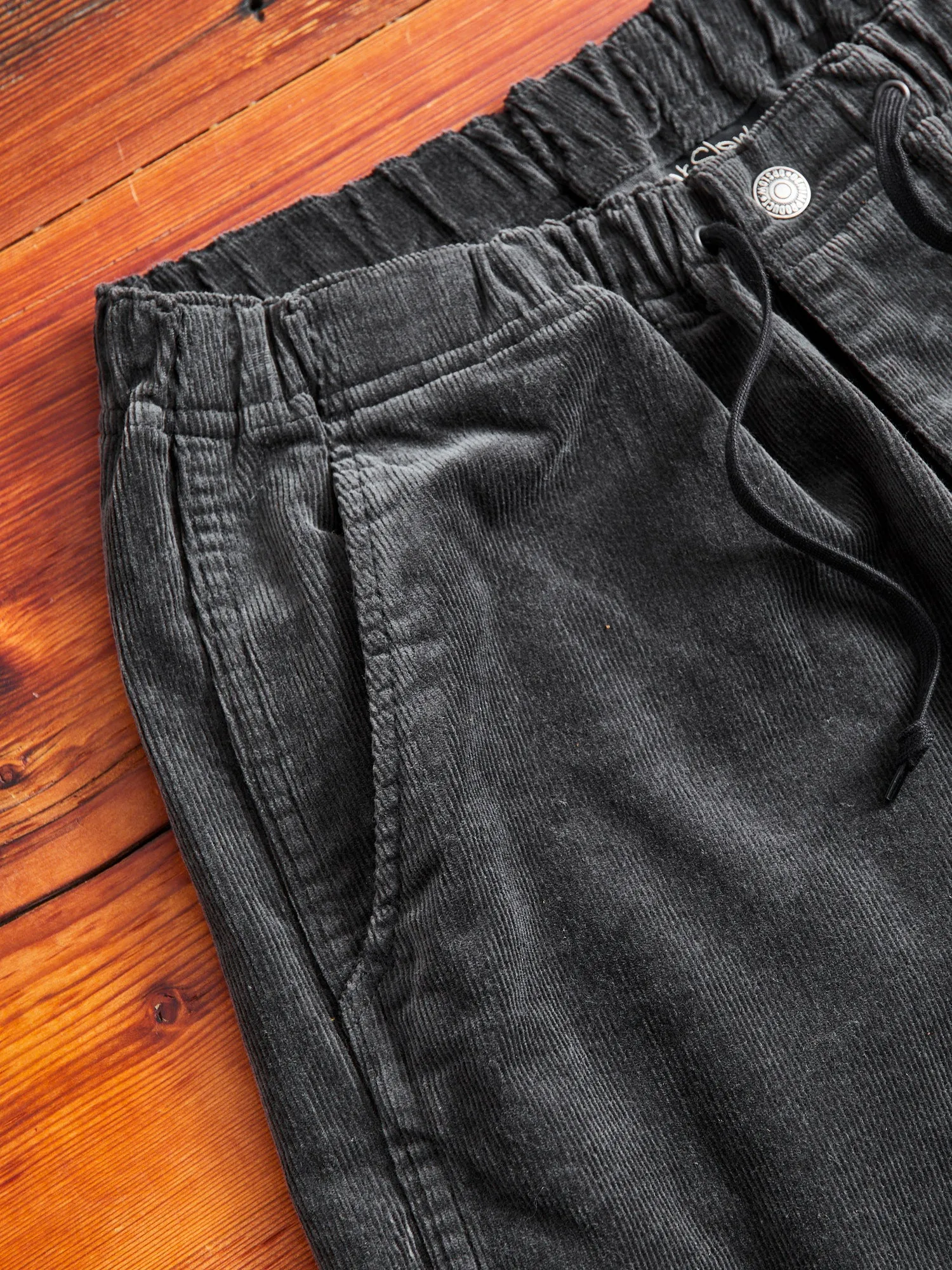 New Yorker Stretch Corduroy Pants in Charcoal Grey