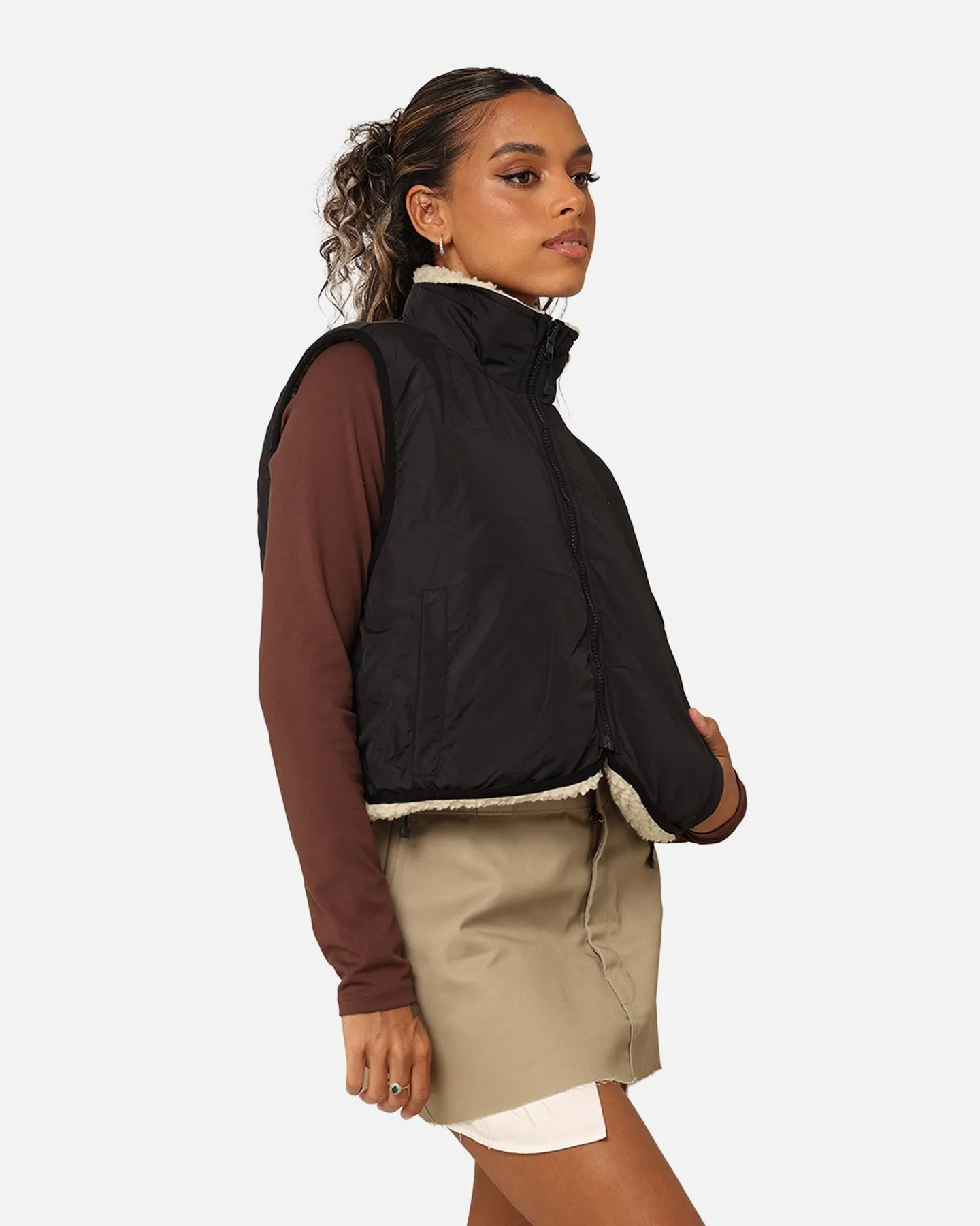 Stussy Women's 8 Ball Reversible Cropped Vest Black