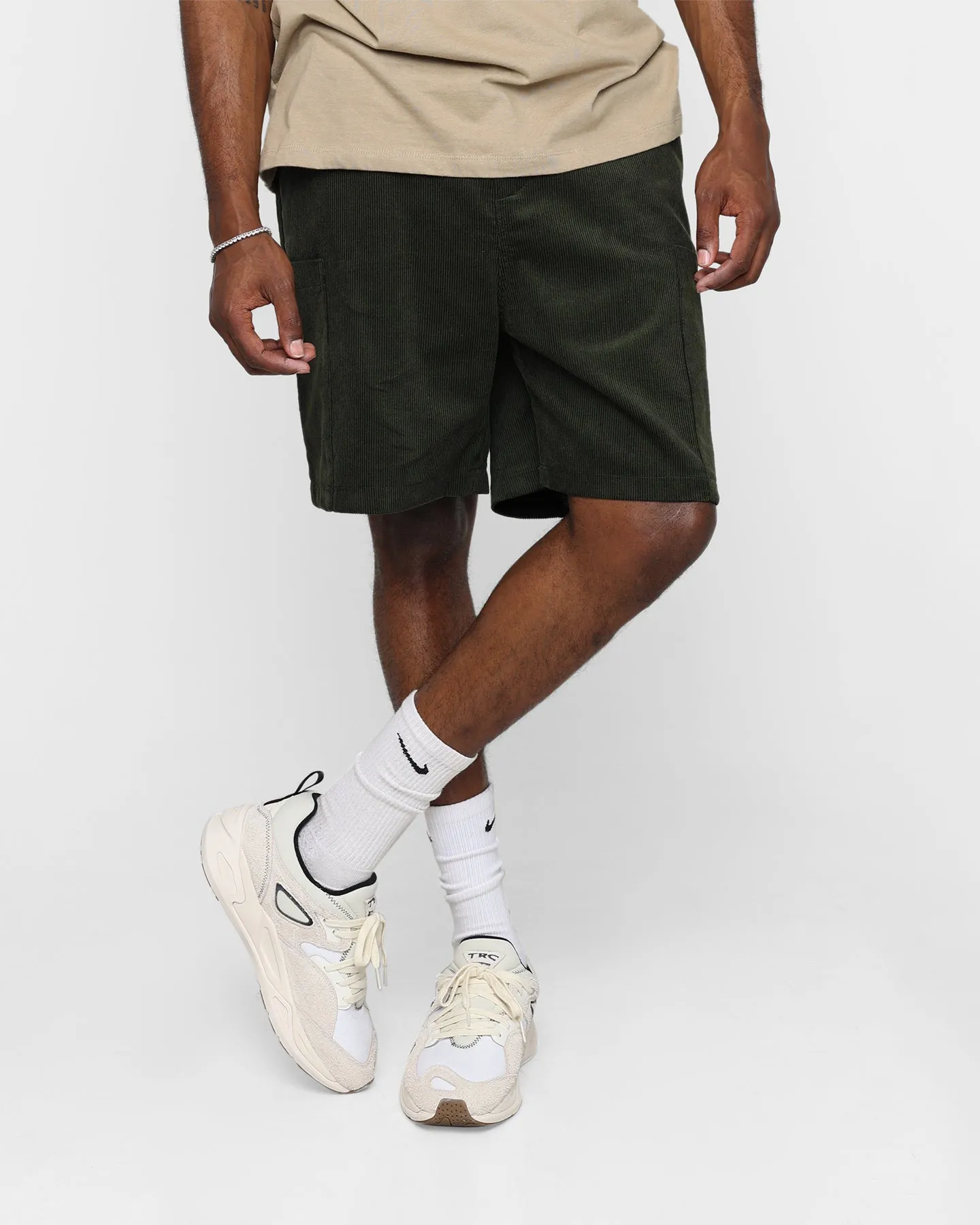 XXIII Jason Corduroy Shorts Dark Green