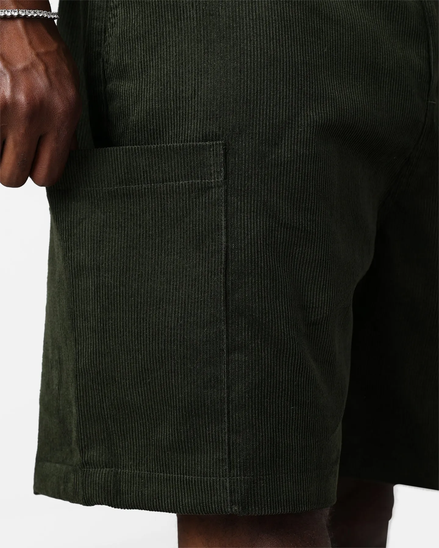 XXIII Jason Corduroy Shorts Dark Green